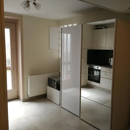 Pour 3 Personnes A 1 Station De Metro De Paris Apartment Saint-Denis (Seine-Saint-Denis)